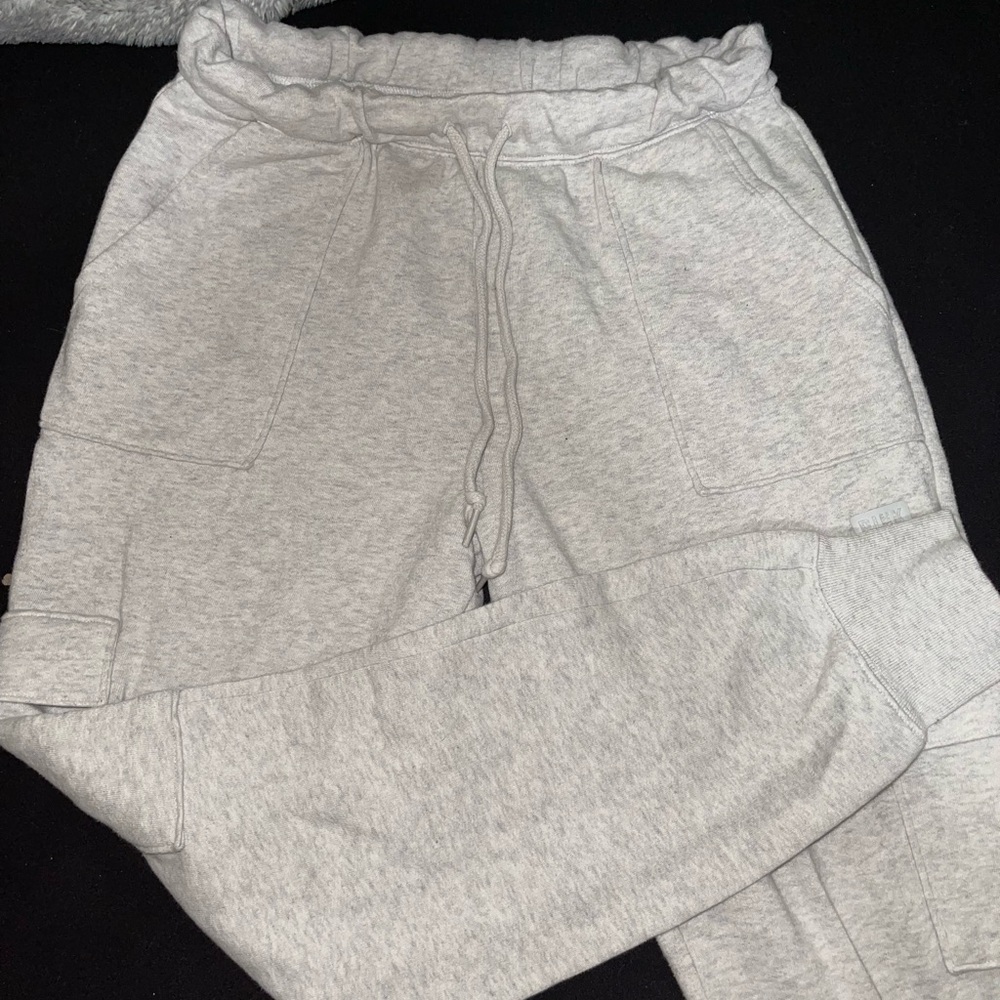 vs pink joggers size S